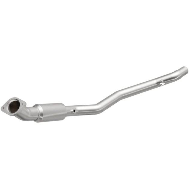 MagnaFlow OEM Grade Federal / EPA Compliant Direct-Fit Catalytic Converter 21-539