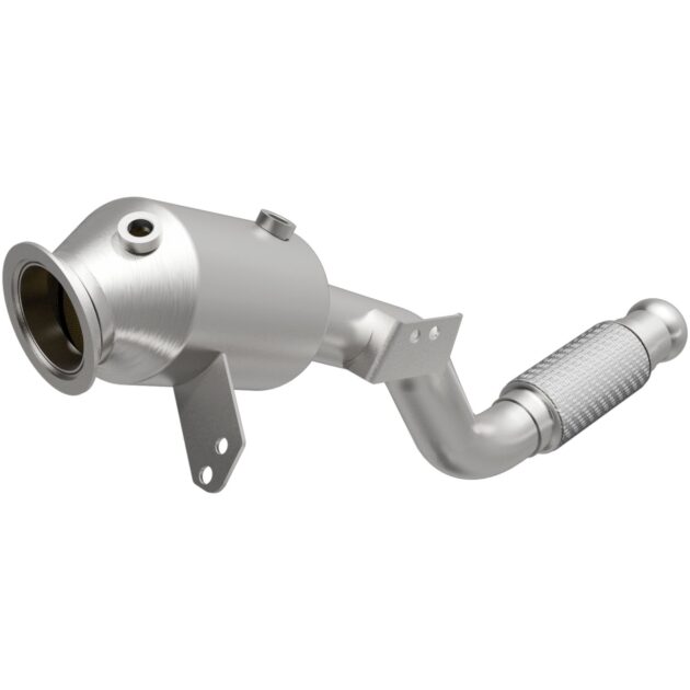 MagnaFlow 2016-2022 Mercedes-Benz Metris OEM Grade Federal / EPA Compliant Direct-Fit Catalytic Converter