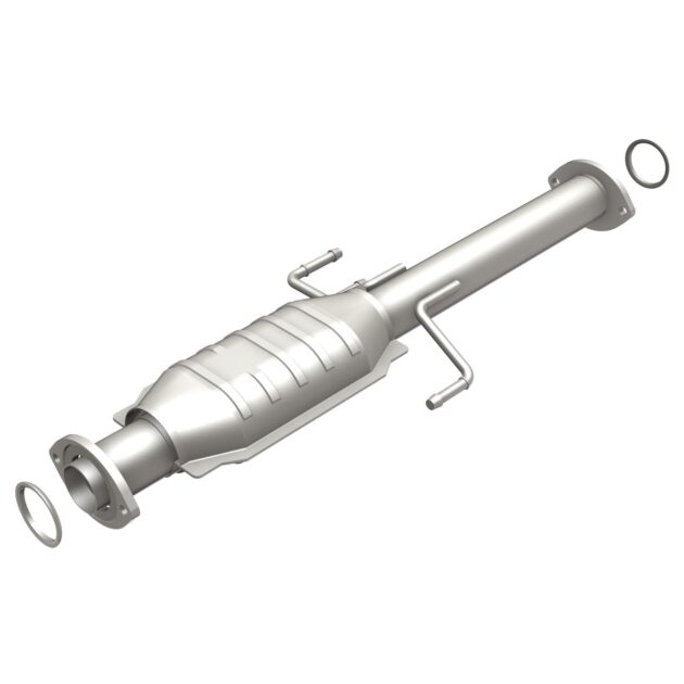 MagnaFlow 2000-2004 Toyota Tacoma HM Grade Federal / EPA Compliant Direct-Fit Catalytic Converter