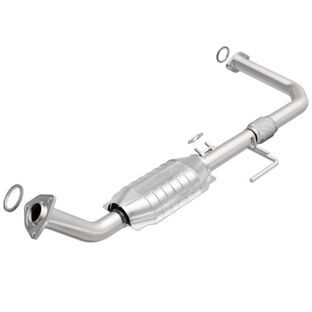 MagnaFlow 2003-2005 Toyota Tundra HM Grade Federal / EPA Compliant Direct-Fit Catalytic Converter