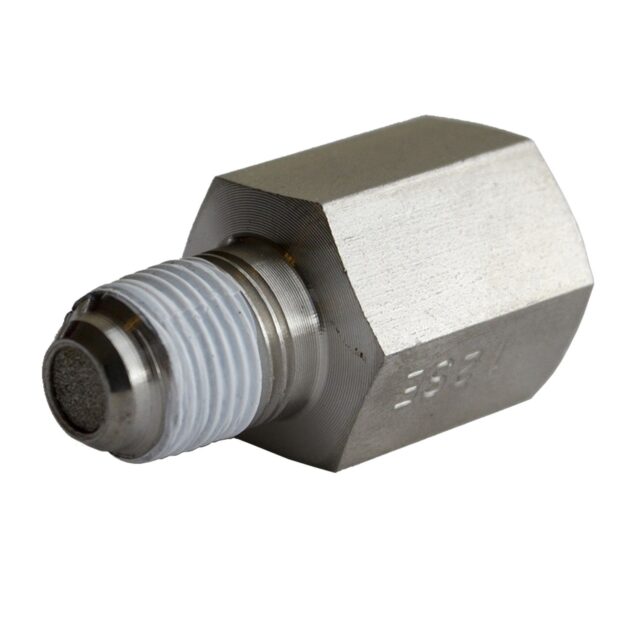 FITTING, SNUBBER ADAPTER, 1/8 in. NPT FEMALE TO 1/8 in. NPT MALE, STAINLESS STEEL, FOR FUEL PRESSURE