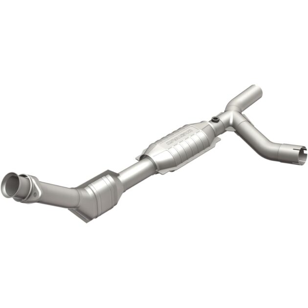 MagnaFlow OEM Grade Federal / EPA Compliant Direct-Fit Catalytic Converter 49426