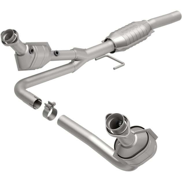 MagnaFlow 2000-2003 Dodge Dakota OEM Grade Federal / EPA Compliant Direct-Fit Catalytic Converter