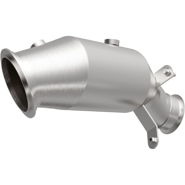 MagnaFlow OEM Grade Federal / EPA Compliant Direct-Fit Catalytic Converter 52245