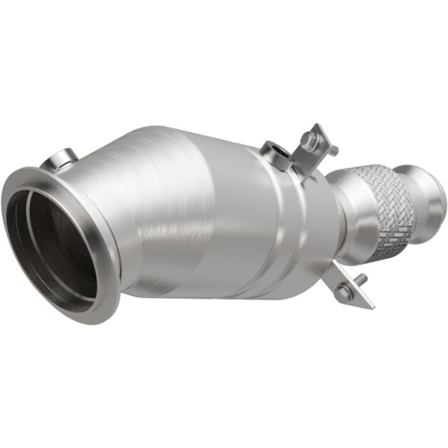 MagnaFlow OEM Grade Federal / EPA Compliant Direct-Fit Catalytic Converter 52257