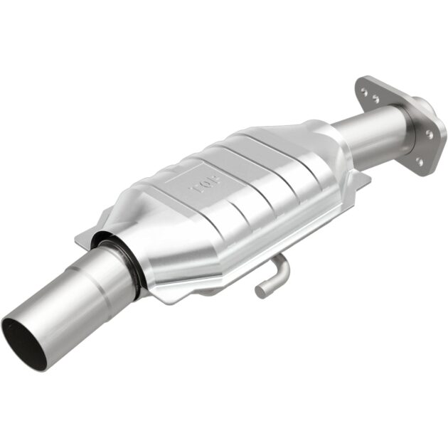 MagnaFlow Standard Grade Federal / EPA Compliant Direct-Fit Catalytic Converter 93418