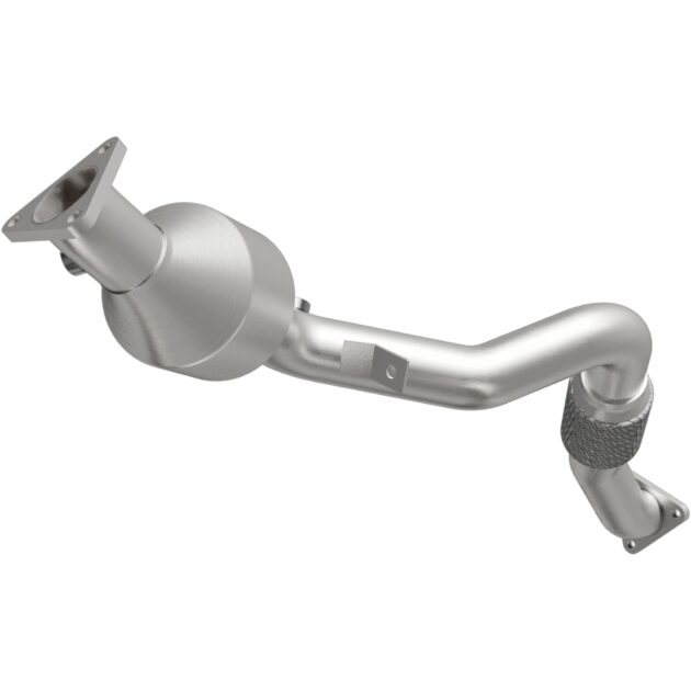 MagnaFlow OEM Grade Federal / EPA Compliant Direct-Fit Catalytic Converter 52586