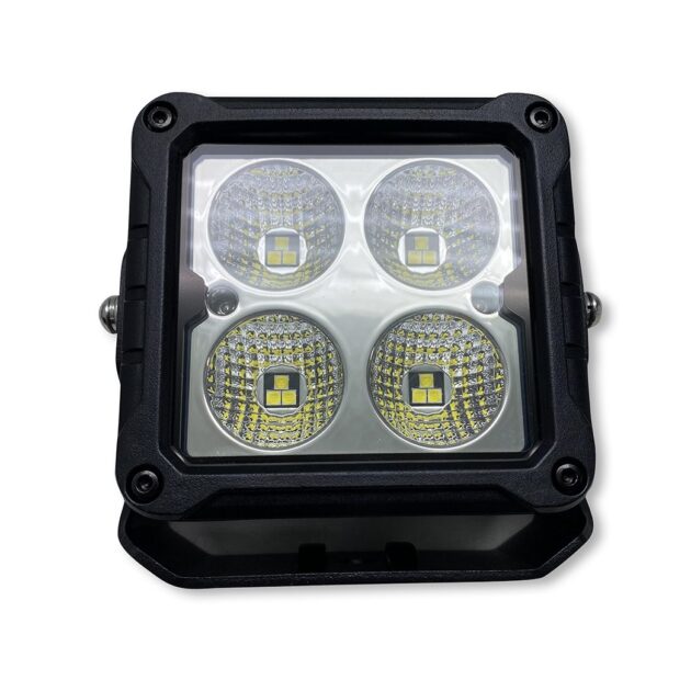 MELT Series 4.3 INCH HEATED LENS LED FLOOD LIGHT 60W 7,200 RAW LUMENS