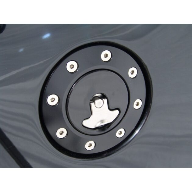 Billet aluminum gas cap, universal fit, locking, anodized Black.